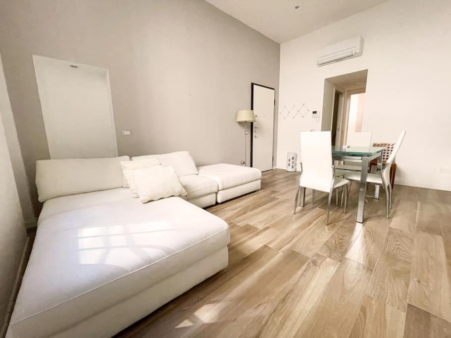 Corte Del 6 - Cozy Modern Flat B Mailand Exterior foto