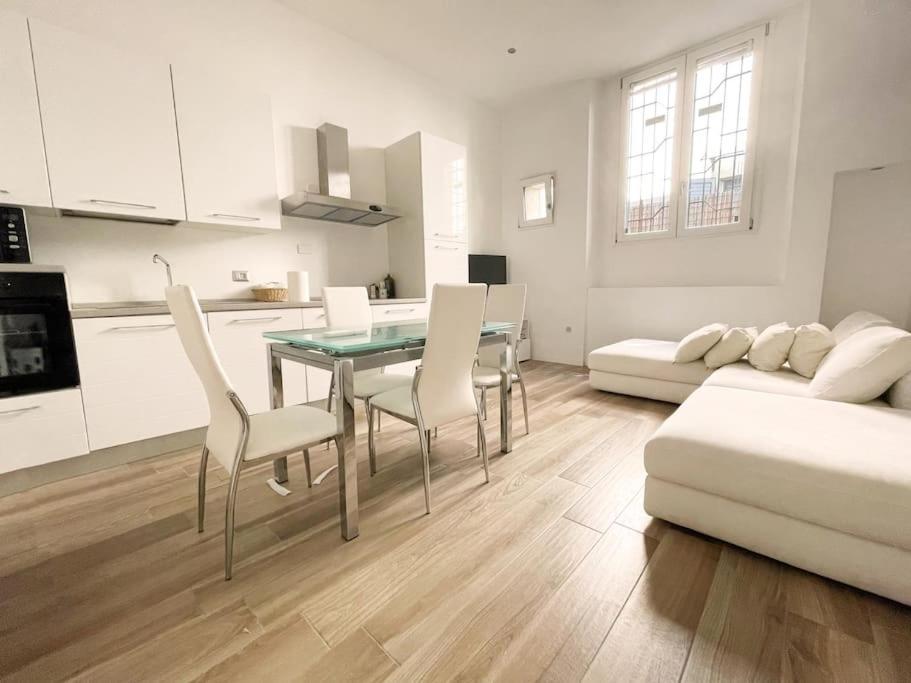 Corte Del 6 - Cozy Modern Flat B Mailand Exterior foto